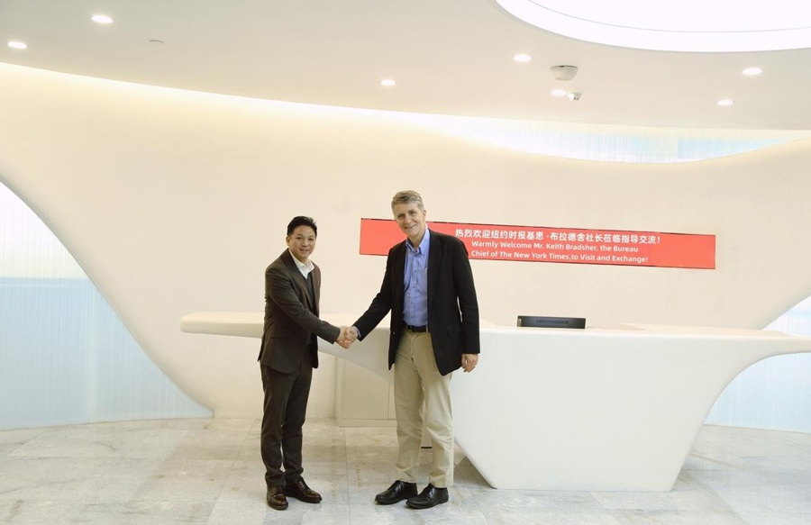《纽约时报》基思·布拉德舍(Keith Bradsher)社长亲访广东首信环保