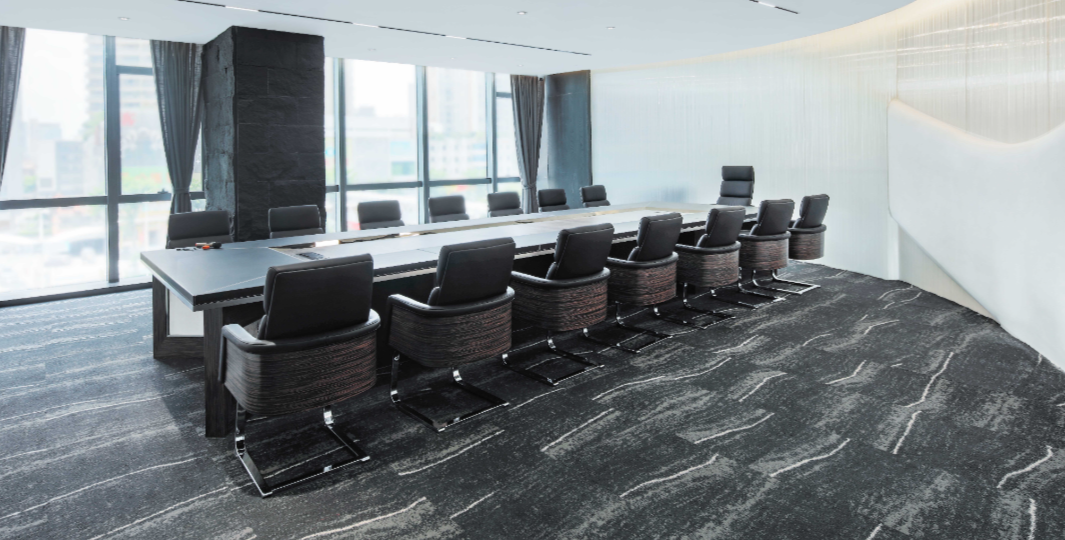 首信公司办公室实景——会议室